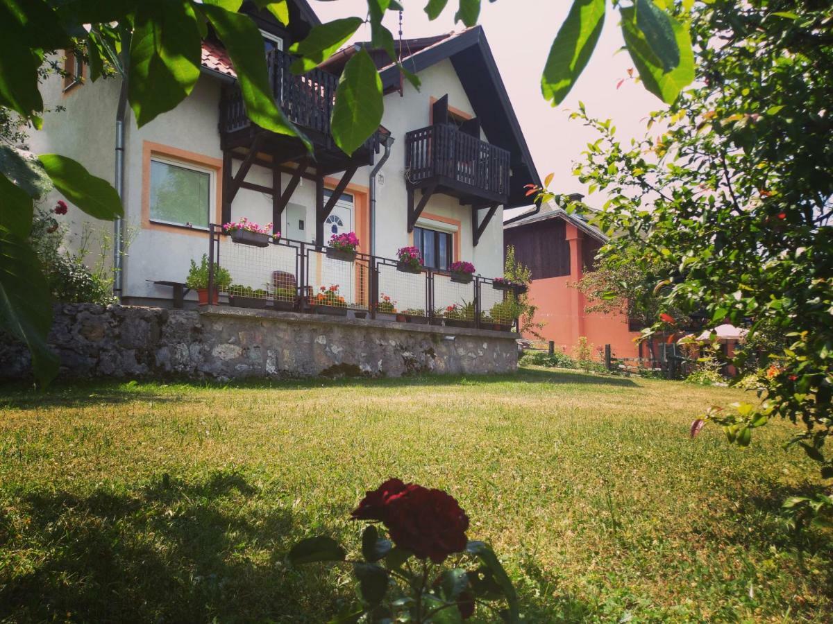 Konak Pahulja Tara Bajina Basta Extérieur photo